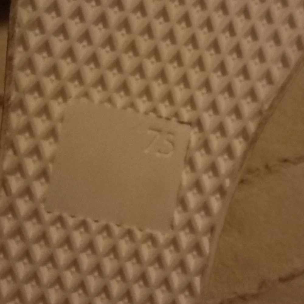 Soda wedgie sneaker size 7.5. (05) - Picture 8 of 11